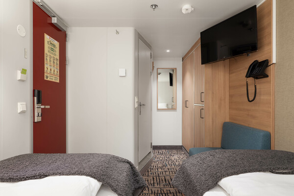 Hurtigruten Coastal Express MS Nordkapp Polar Inside I2 - CREDIT Espen Mills and Hurtigruten 1.JPG